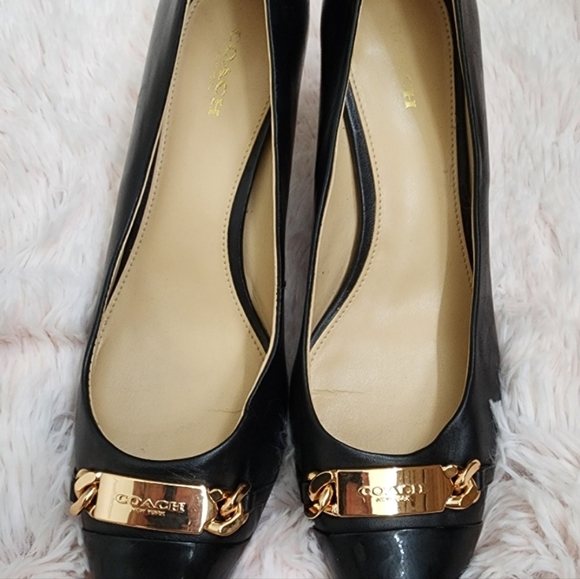 Coach Shoes - *Gorgeous Coach Heels with Gold Buckle, Barely Worn SZ 9*